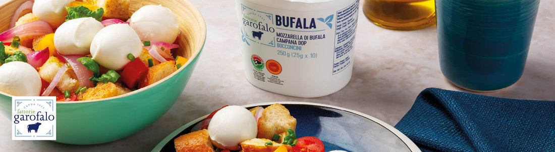 Panzanella con Bocconcini di Mozzarella di Bufala Campana DOP